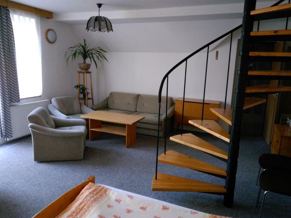 Penzion Kneifel, S.R.O. Horní Maršov Eksteriør bilde